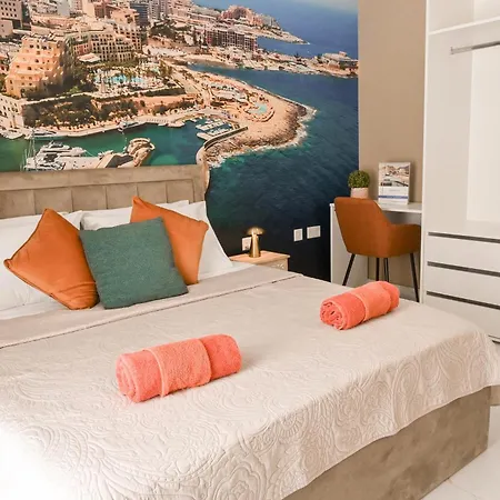Well Located Modern Balluta Bay - Happy *